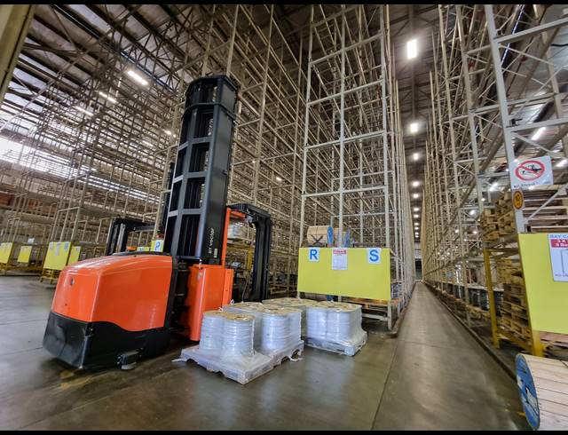 27,809M² WAREHOUSE TO LET IN ELANDSFONTEIN